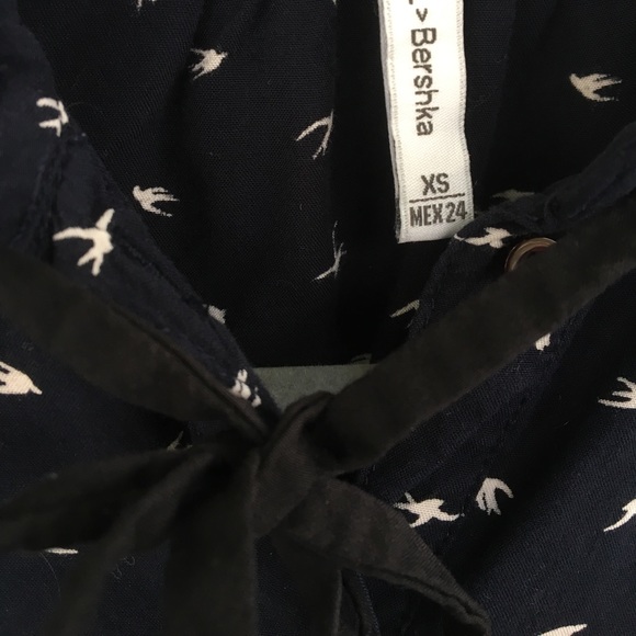 Bershka Navy Blue Top - Picture 3 of 3